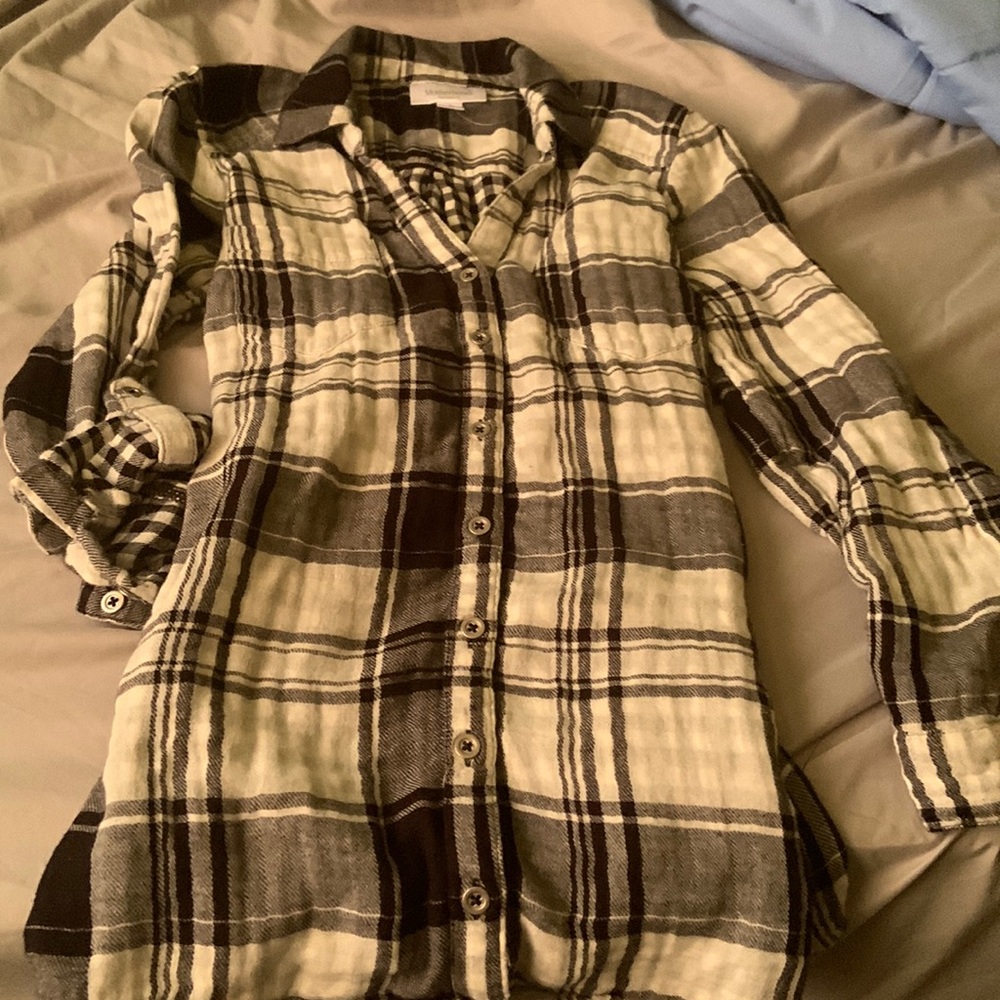 Motherhood Maternity shirt